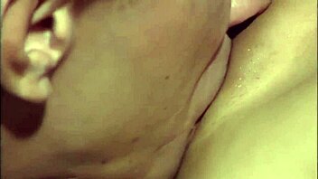 Petite teen 18+ Asian Lucy fucks in the gym!