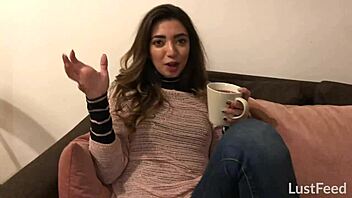 hey, check this homemade sextape with my adorable mexican girlfriend frida sante 😍