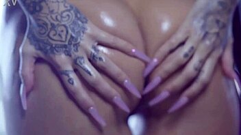 susy gala, moan louder with that anal plug and dildo stuffing your wet pussy