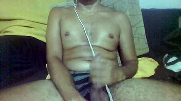 Bold Brazilian Amateur Jerks Huge Cock With Heavy Dirty Talk Guidance