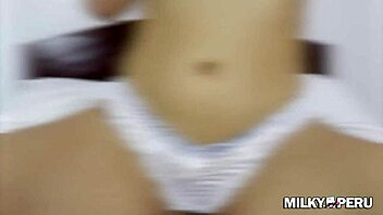 Peruvian Mariana accepts gifts in exchange for sex in the apartment.