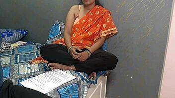 Intense Romance With Village Friend's Lonely Mature Woman In Desi Hindi Audio Sex