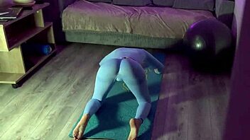 Stretching Strained Butt After Yoga With Intense Anal Fisting And Huge Toys