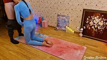 I feel so passionate fucking my yoga-addicted girl with intense desire.