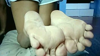 daring filipina milf spreads wrinkled soles for intense cum edge fetish play