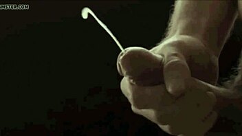 Girls just wanna swallow cum 😏