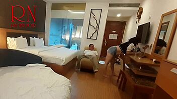 Come on, lick this beautiful slut's navel and juicy pussy after pouring the drink in there to sip!