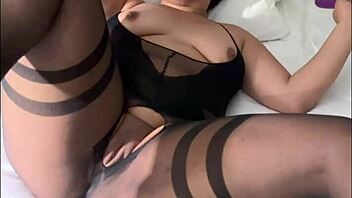 The milf in stockings explored solo with toys gently