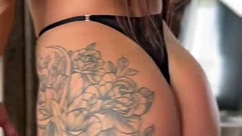 I love how this hot babe in stockings takes deep anal pounding hard.