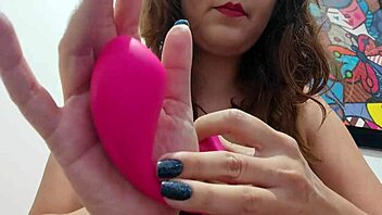 Hey, let's chat about this beautiful brazilian showing off her favorite toy in q&a