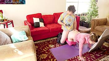 Pregnant Blonde With Big Natural Tits Rides And Gets Fucked Doggystyle In Homemade Creampie