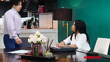 Blonde Boss With Big Natural Tits Hints At Steamy Office Encounter With Colaborador