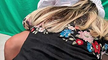 Scandal, my latina culona housewife seduces me behind my wife's back, she's a very hot milf with big ass and tits.