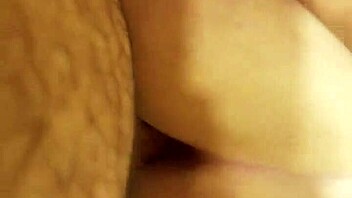 i'm obsessed with this pawg squirting everywhere on that massive bbc during intense anal