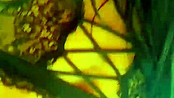 Esta Señora Parece De 18 Que Hermosa Vagina Se Pone Para Que La Masturbe