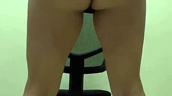 Dominant Sexy Dance 4 in Chair with Intense Latina Solo Pov Action for Ultimate Thrill