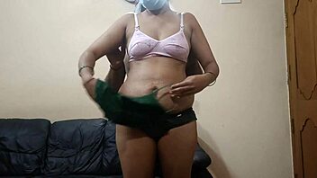 i love this desi bhabi in homemade desistyle chudai action