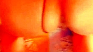 Esta Señora Parece De 18 Que Hermosa Vagina Se Pone Para Que La Masturbe