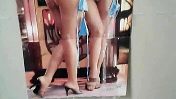 Nude picture leads to a surprising shower moment