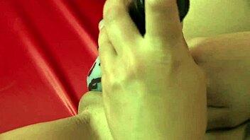 Oh slut milf, masturbate hard in that red latex!