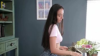 Cute Girl Volunteers As My Cock Canvas Passionately - Diego Perez Sasha Tatcha