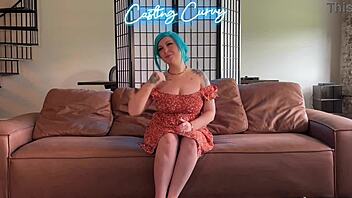 Casting curvy real woman does porn casting audition
