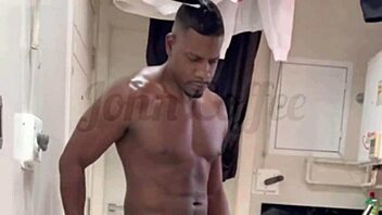 Asiática Gostosa E Flagrada Fazendo Sexo Na Rua - Big Ass Latina - Lina Nakamura - John Coffee