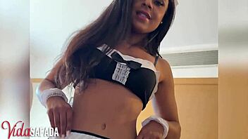 pegging the maid alone in the apartment