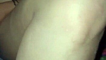 इंटररेशियल डबल पेनेट्रेशन, दोनों लंड टाइट चूत में गहरे महसूस हो रहा!