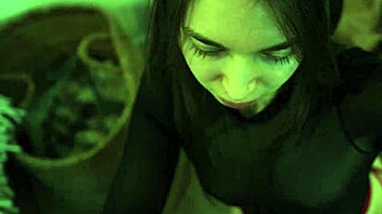 She reaches intense creampie orgasm by the 10th minute in rough doggystyle session.