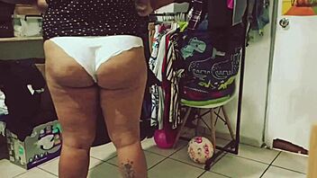 i love watching curvy mexican bbw cleaning the room as voyeur