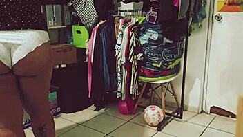 i love watching curvy mexican bbw cleaning the room as voyeur