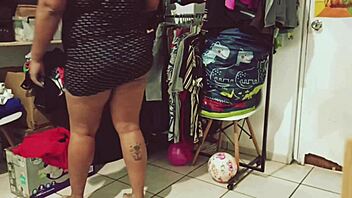 i love watching curvy mexican bbw cleaning the room as voyeur