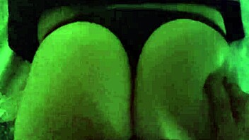 i love watching my girlfriend's ass before we start fucking hard