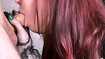 Mavis greets johnny after work with a steamy blowjob and passionate encounter in hotel transylvania