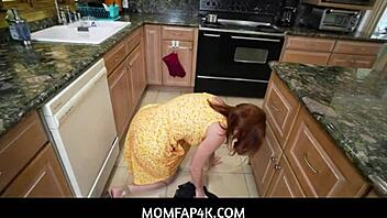 Let's have a quickie, redhead Sophia Locke says