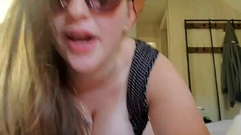 amateur curvy brunette teases with big perfect natural tits play