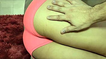 Mi pequeña hermanastra la despierta con mi polla metida en su linda boca creampie en el coño de apty, I cheat on wife.