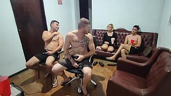 Amigos Foram Jogar Video Game E Acabou Em Sexo E Putaria. Ready For Bareback Anal With Monster Cock In Gay Fetish Ass Play?
