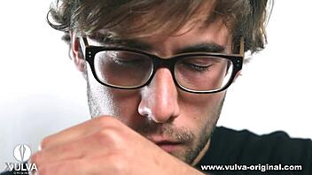 Facesitting blonde squirting intensely