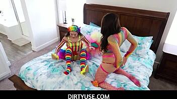 Half time sex shows with Alex Jones and petite teen Natalia Queen in hardcore POV action