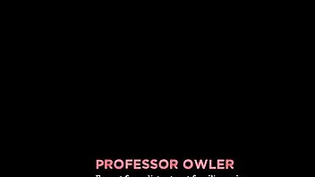 Eternum unfolds in episode 93 as the adventure continues with new challenges and explorations in the game world.