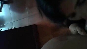 Beautiful Student Handjob Teen 18+ Cumshot with Deepthroat and Facial Action