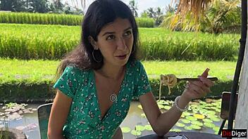 Oh Wow, Cumwalk In Public Cafe While Eating Pasta Carbonara With Fresh Sperm All Over My Face!