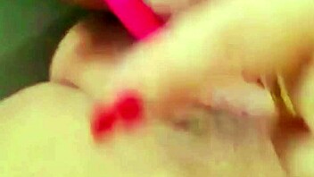 Why Does This Swing Girl Tease With Her Wet Carnuda Pussy In Homemade Uncensored Video?