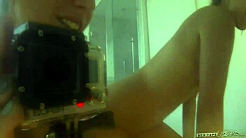 Seductive Shower Orgasms With Serena Blair And Presley Hart