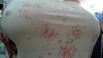 Hey Mario, watch me tease you with kisses while I fuck my wet pussy hard with this dildo?