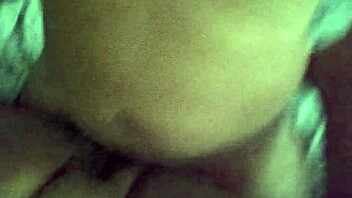 Amateur homemade video features a curvy woman with a chubby and hairy intimate area