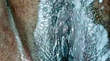 Pussy Adds Ice Cream Before Eating