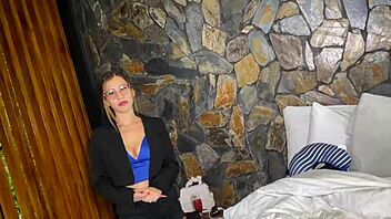 Hey, this receptionist takes cash for hard pussy fucking and creampie in wild action